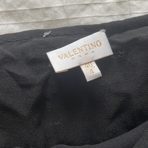 Valentino Black Sequin Skirt Size 4 - Picture 8 of 8